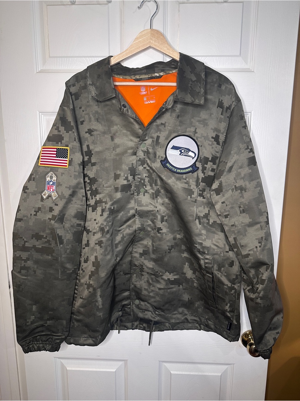 Seattle Seahawks Nike Camo 2019 Salute to Service Jacket